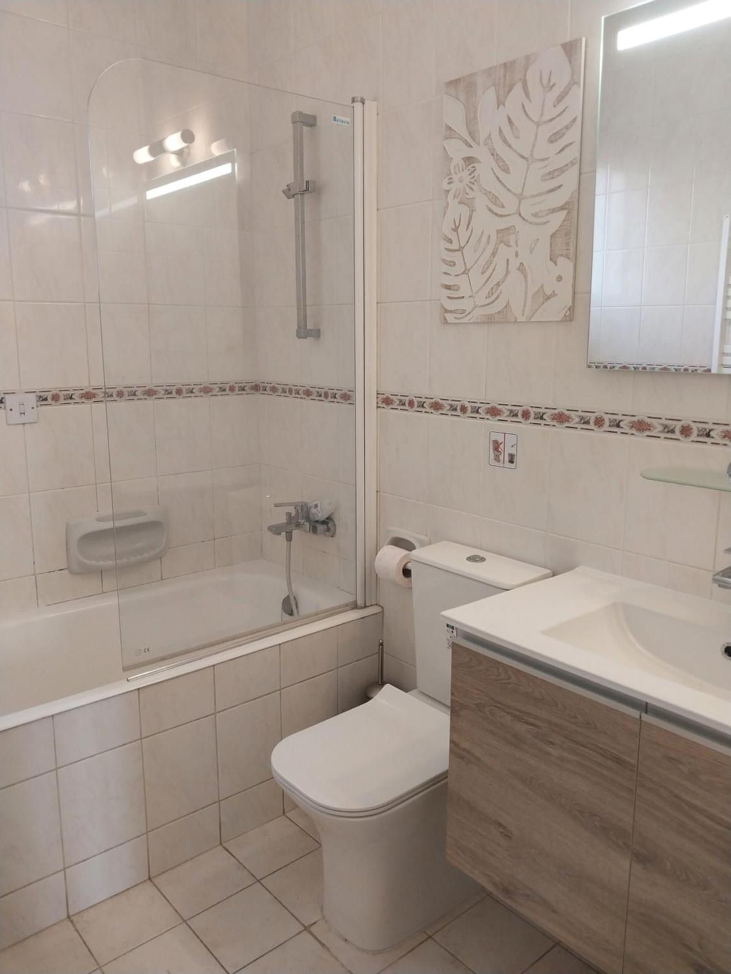 Kings Apartment With Private Garden Paphos Exterior foto